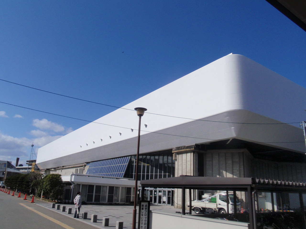 萩市民館外壁･防水改修工事の写真