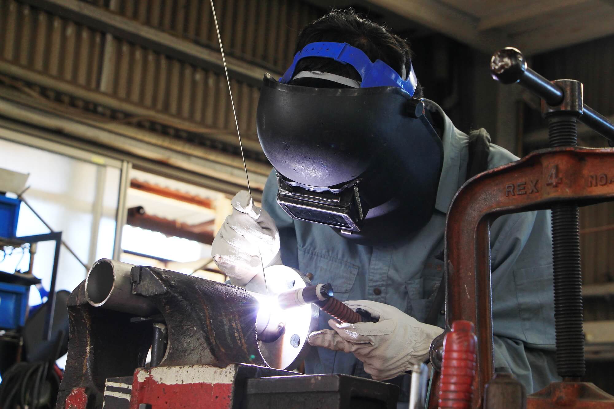 配管の製作の写真