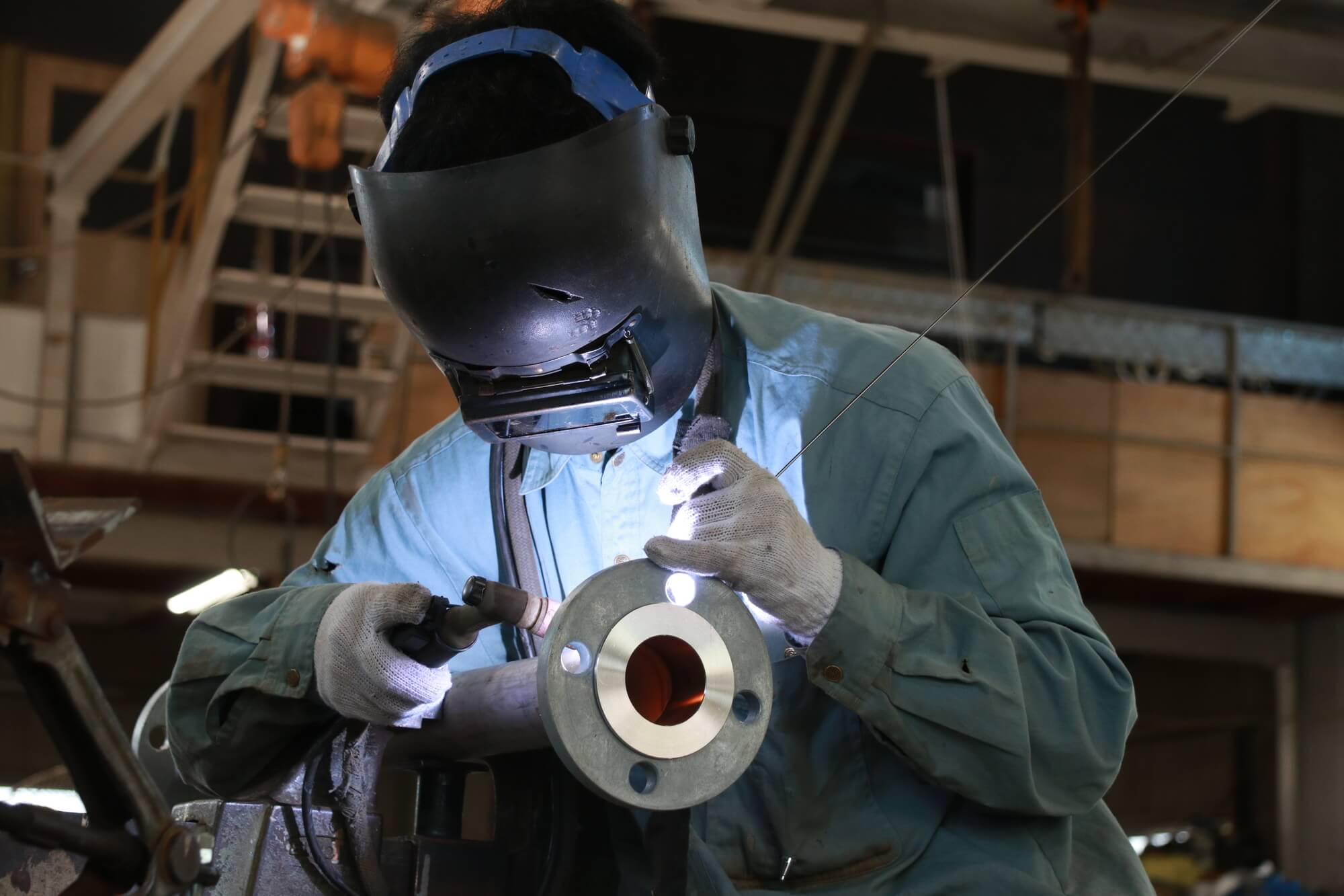 溶接加工の写真