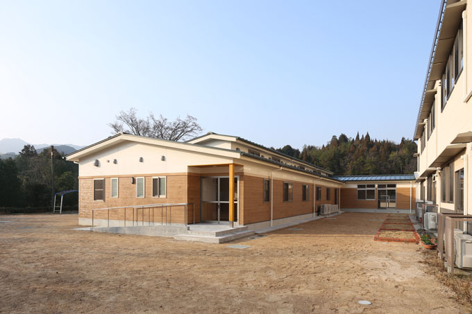 日積小学校管理特別教室棟改築工事の写真