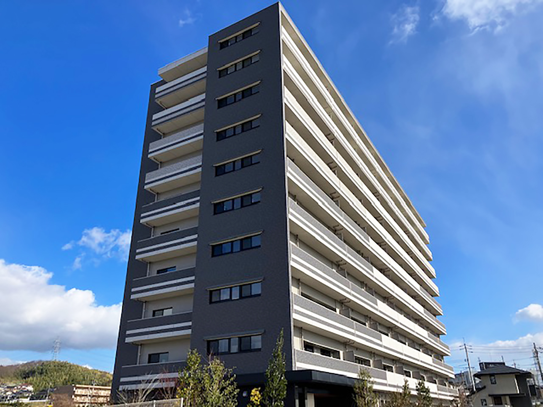 アルファースマート 久米中央の写真