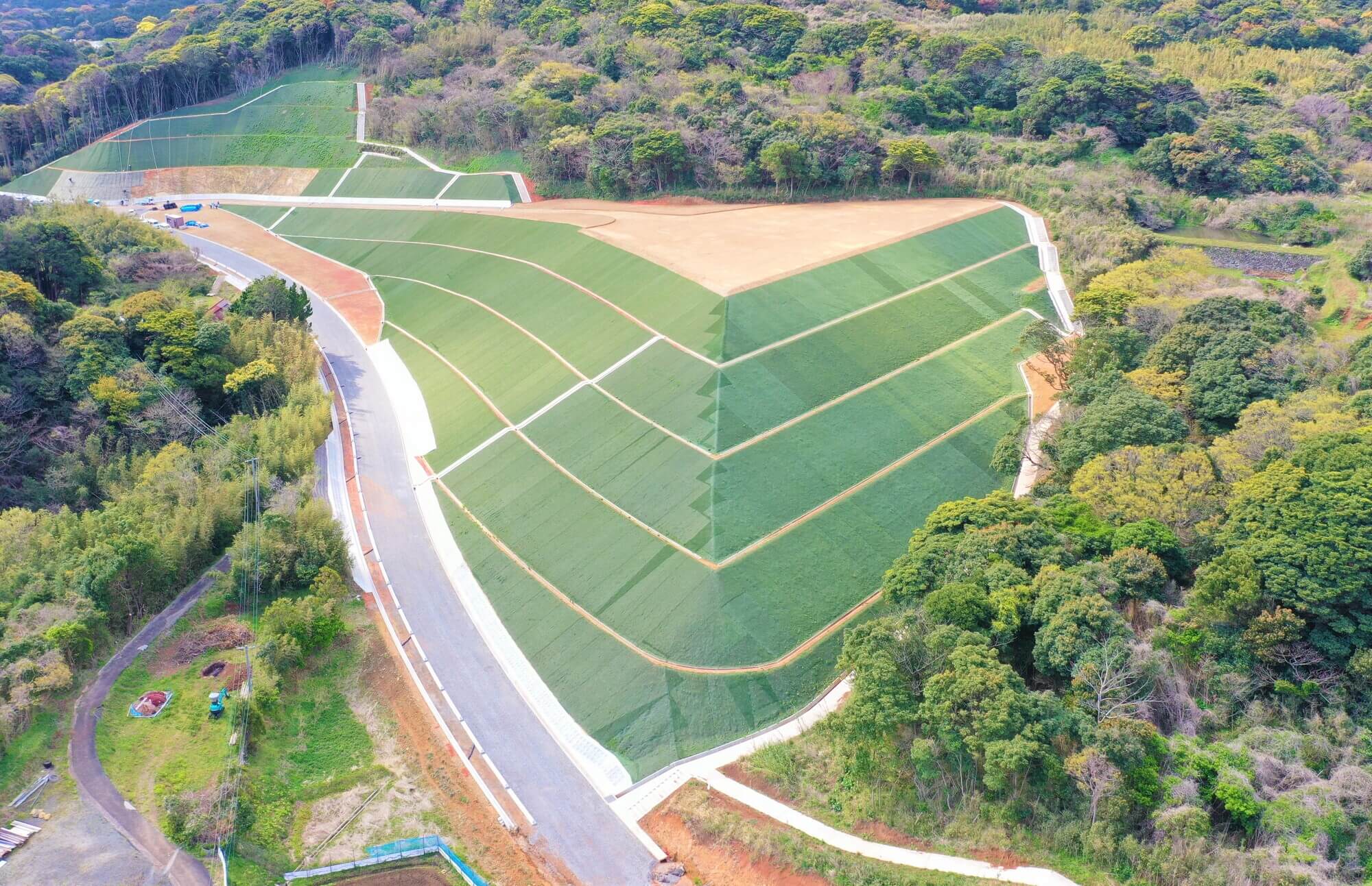 角島大橋線道路改良工事の写真