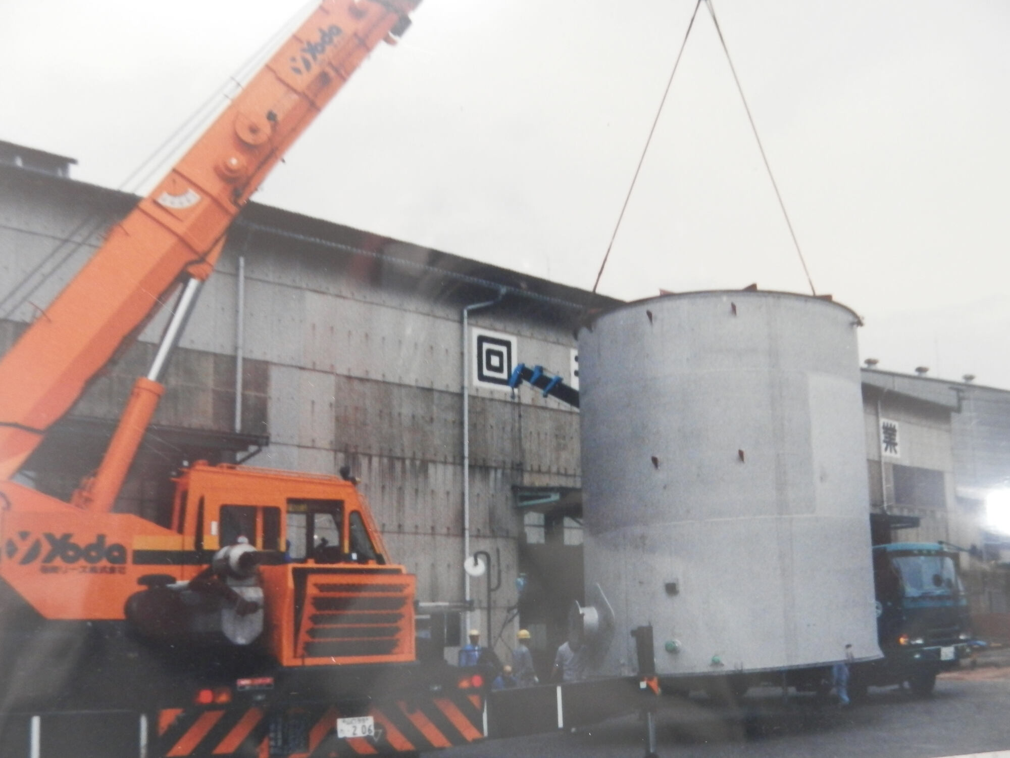 地上タンク製造の写真