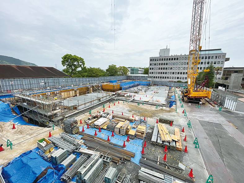 周南公立大学の写真