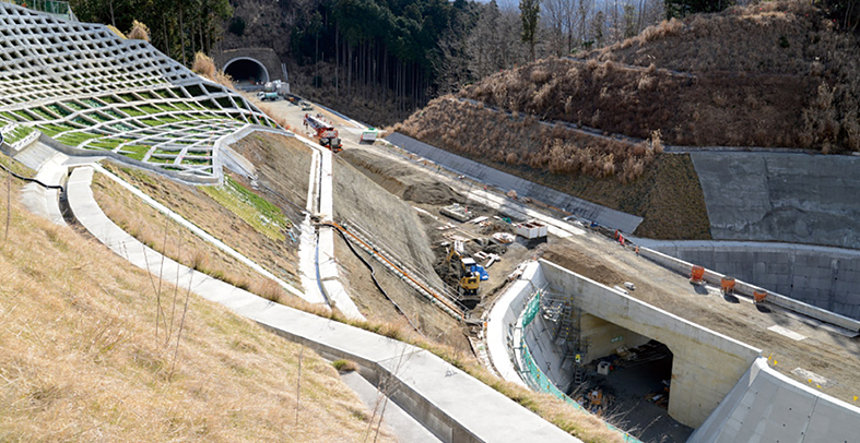 現場に出勤の写真