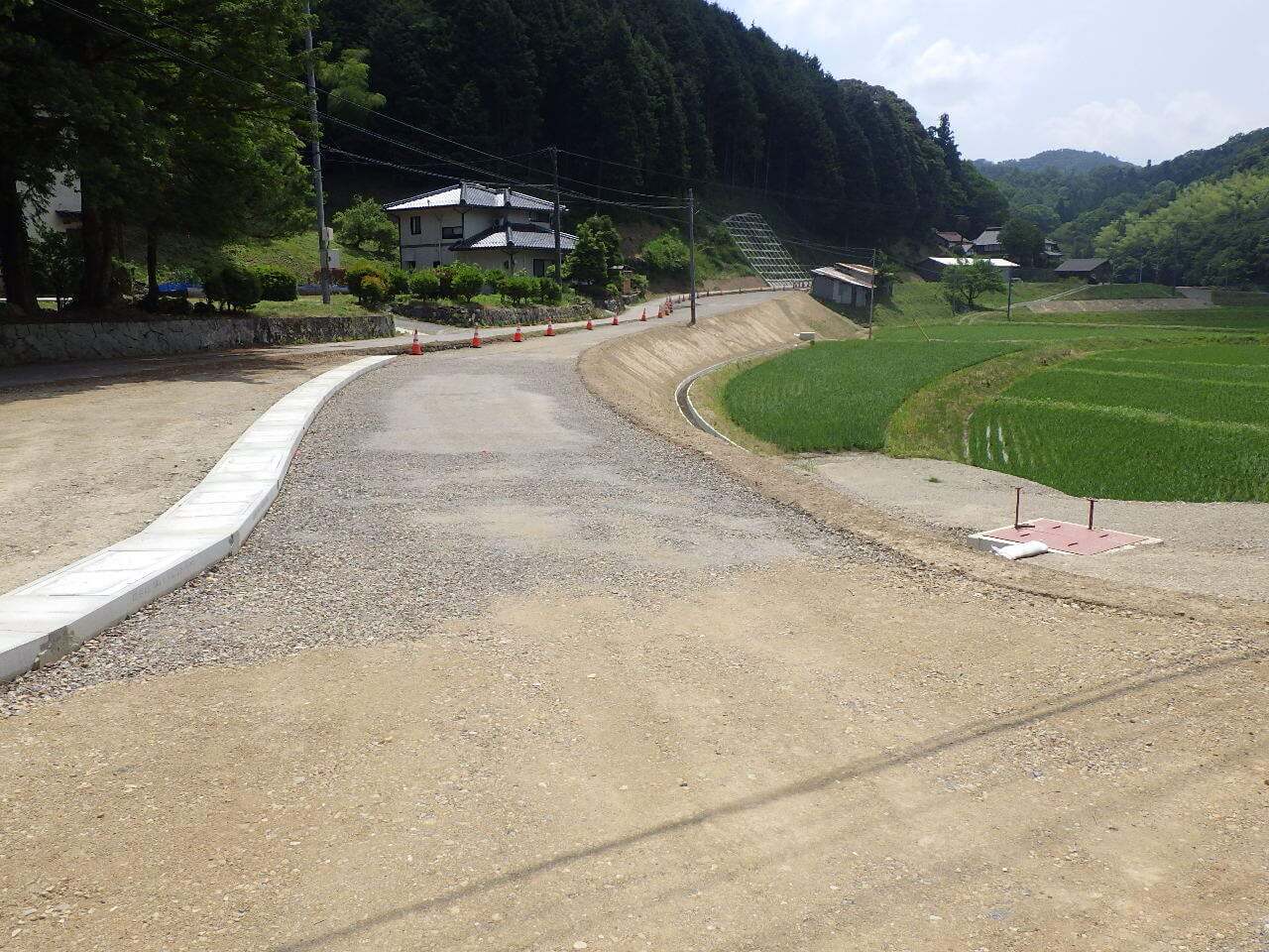 道路改良工事の写真