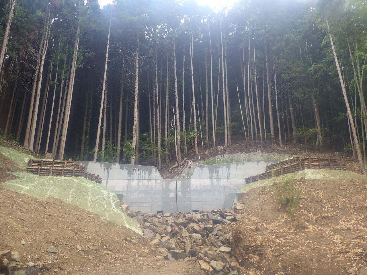 堰堤工事の写真