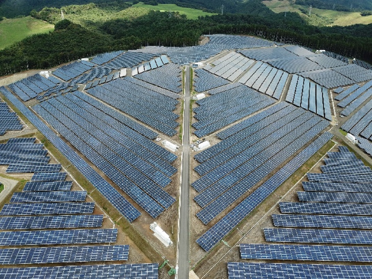 宮城県白石市太陽光発電施設所造成工事の写真