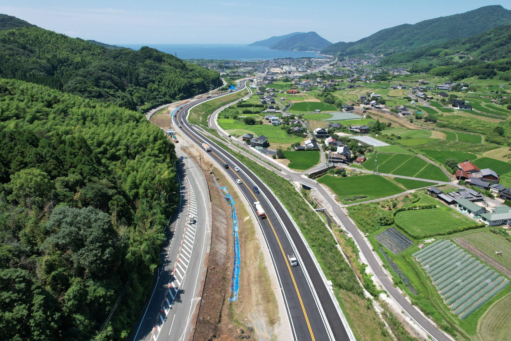 令和4年度富海拡幅石原地区第1舗装工事の写真