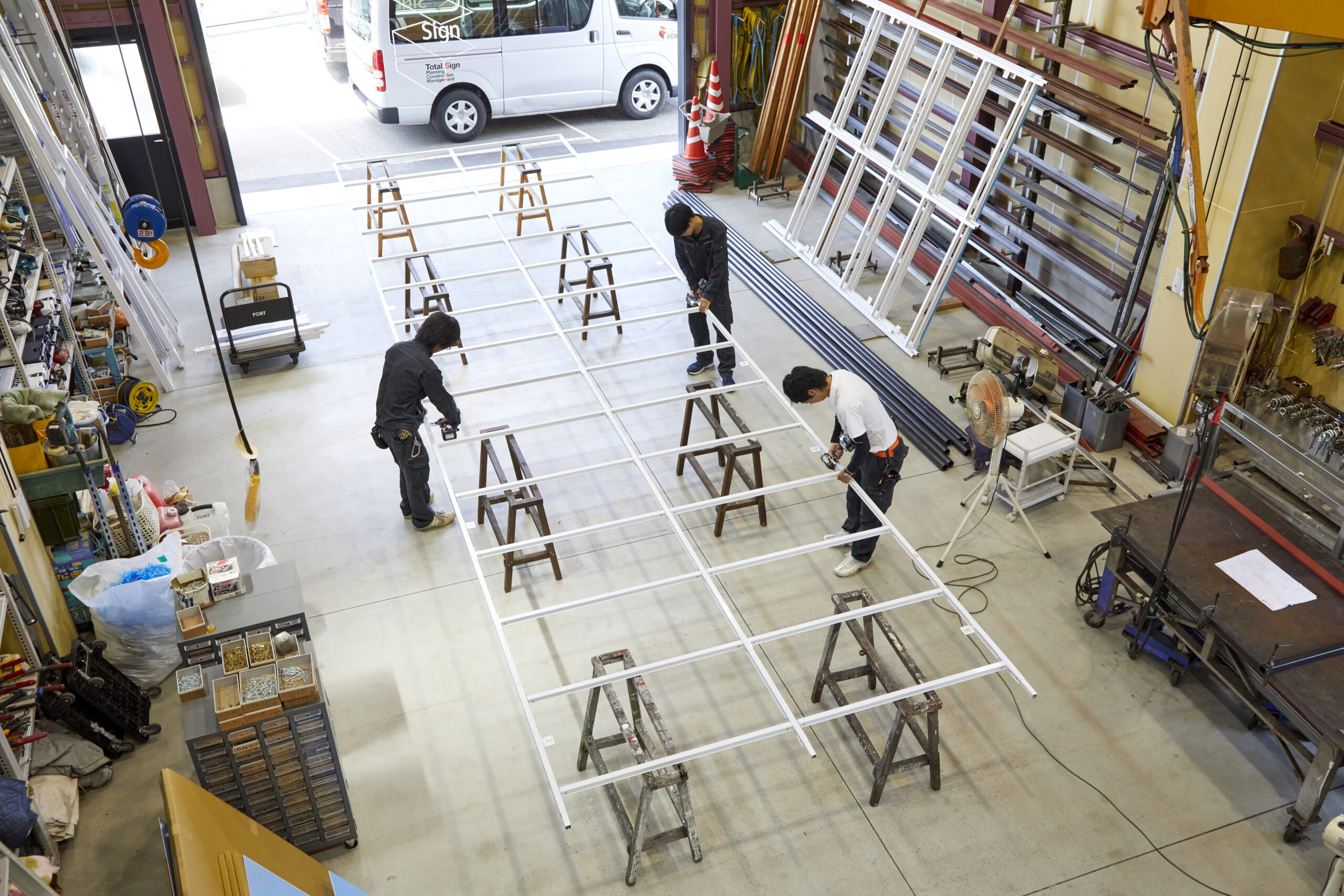 業務開始の写真