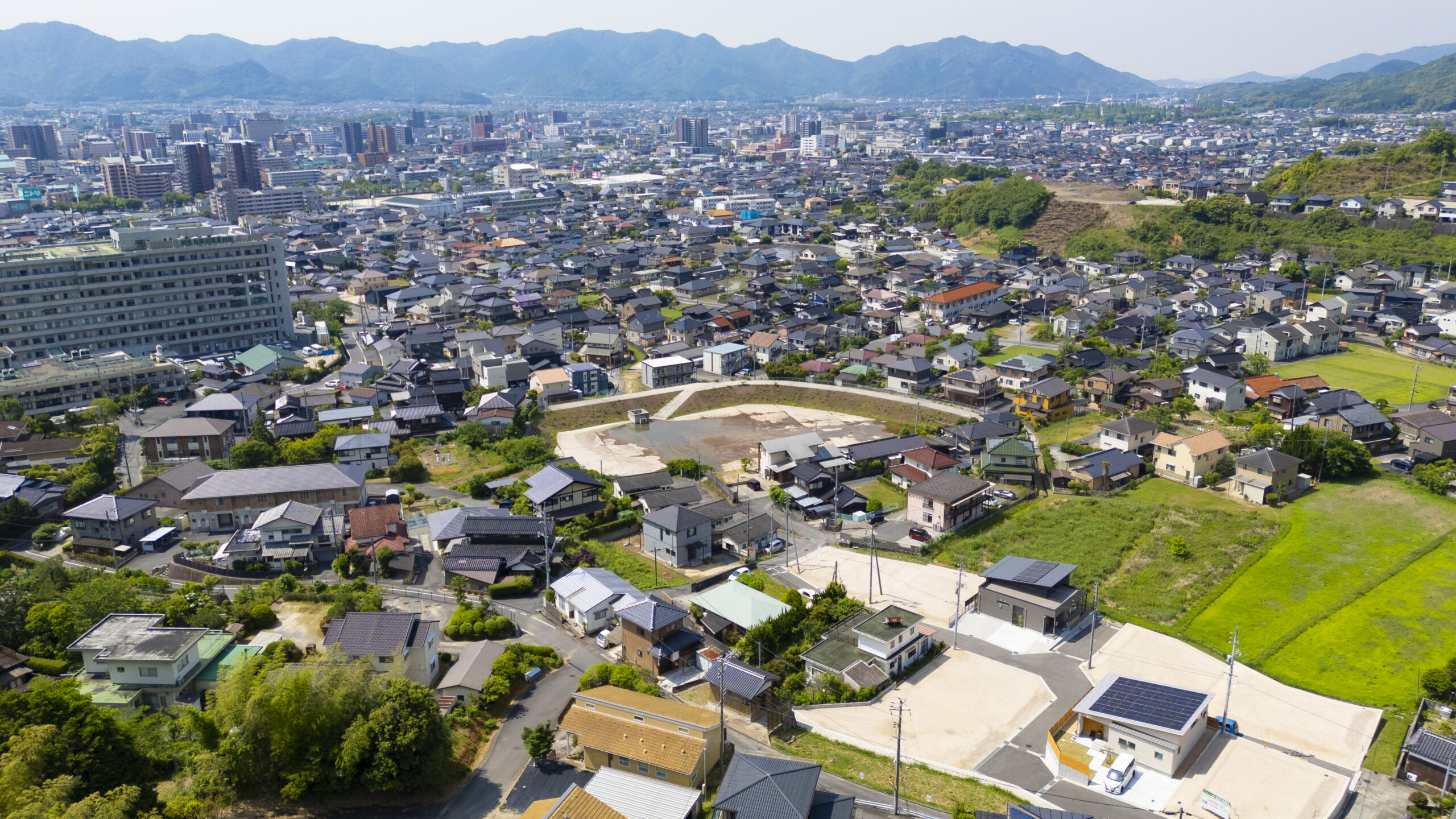 分譲地開発（アンビション朝倉）	の写真
