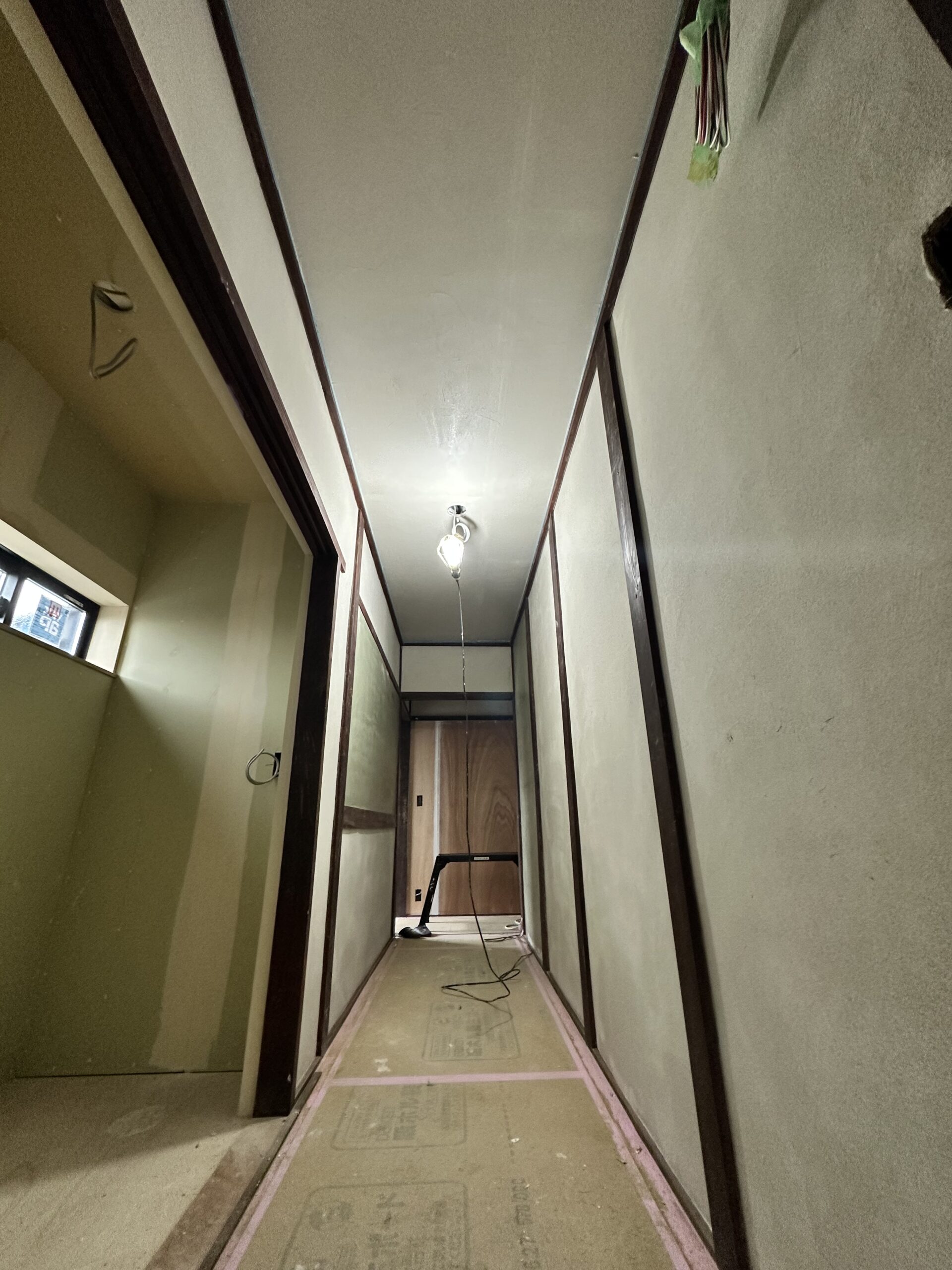 【リフォーム工事】<br>内壁塗り替えの写真