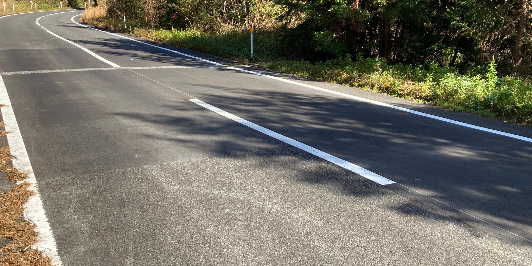 農道舗装補修工事の写真