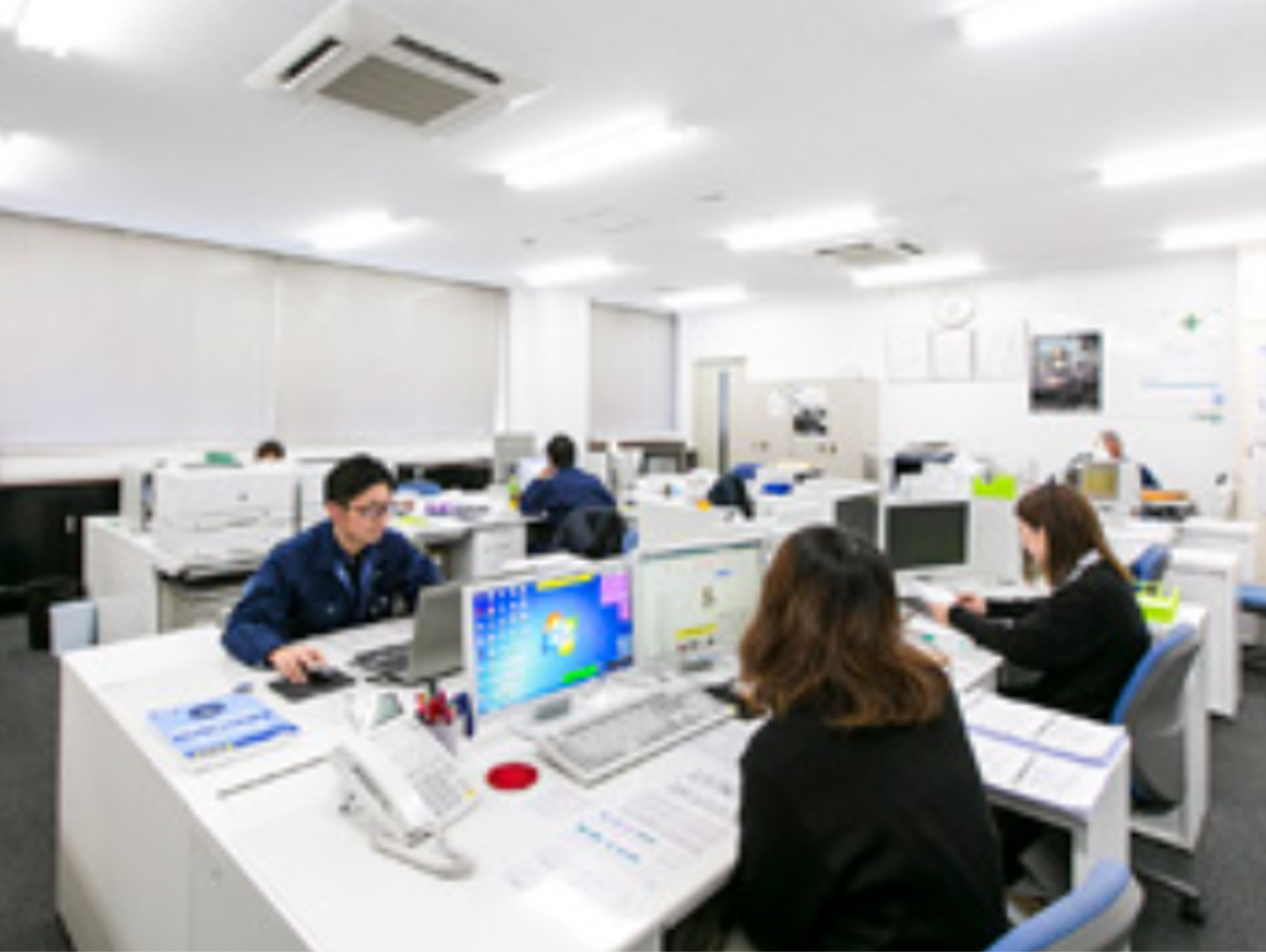 業務用システムの設計・導入サポートの写真