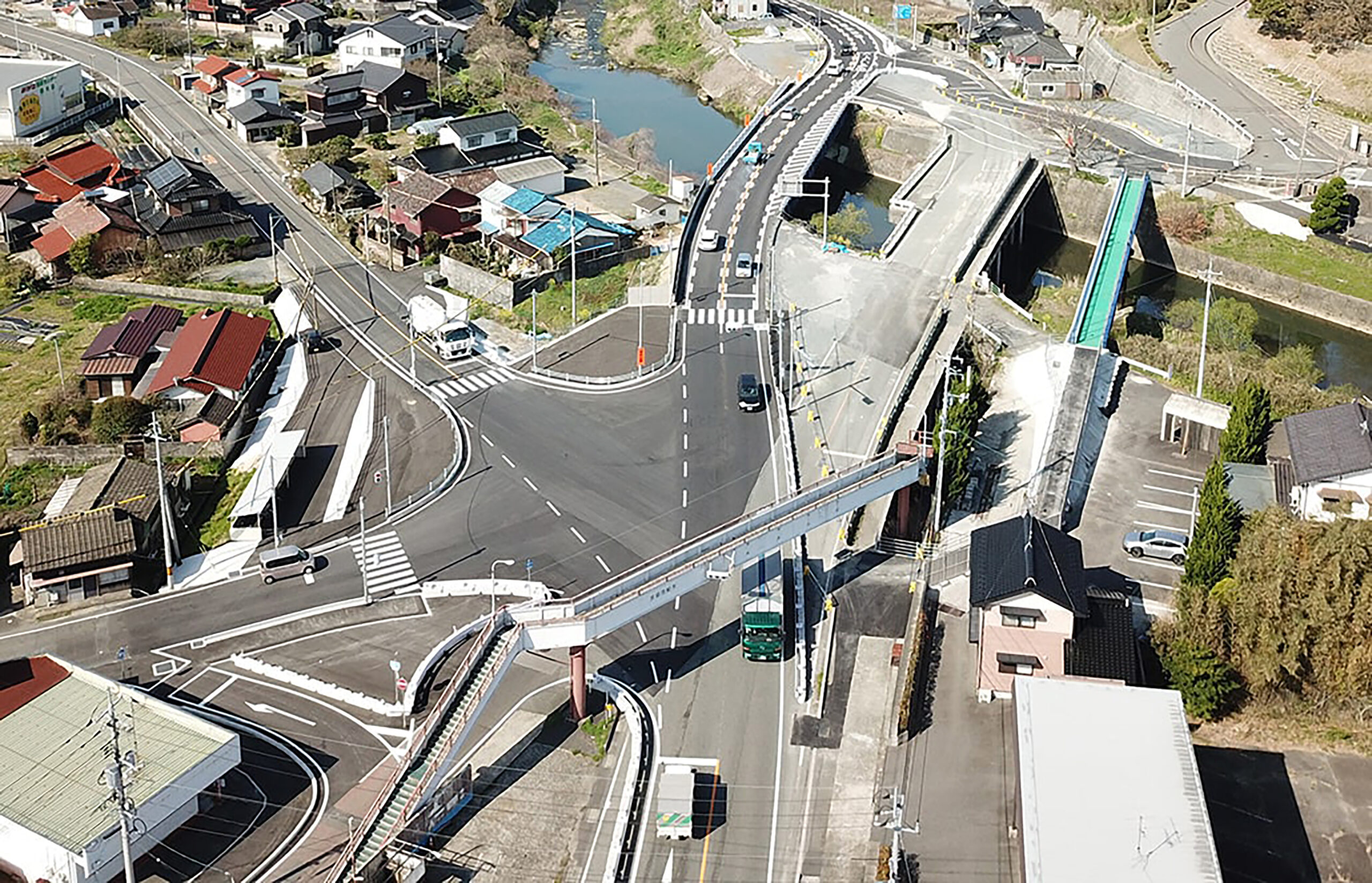 国道2号茶屋地区 迂回路歩道橋 設置外工事の写真