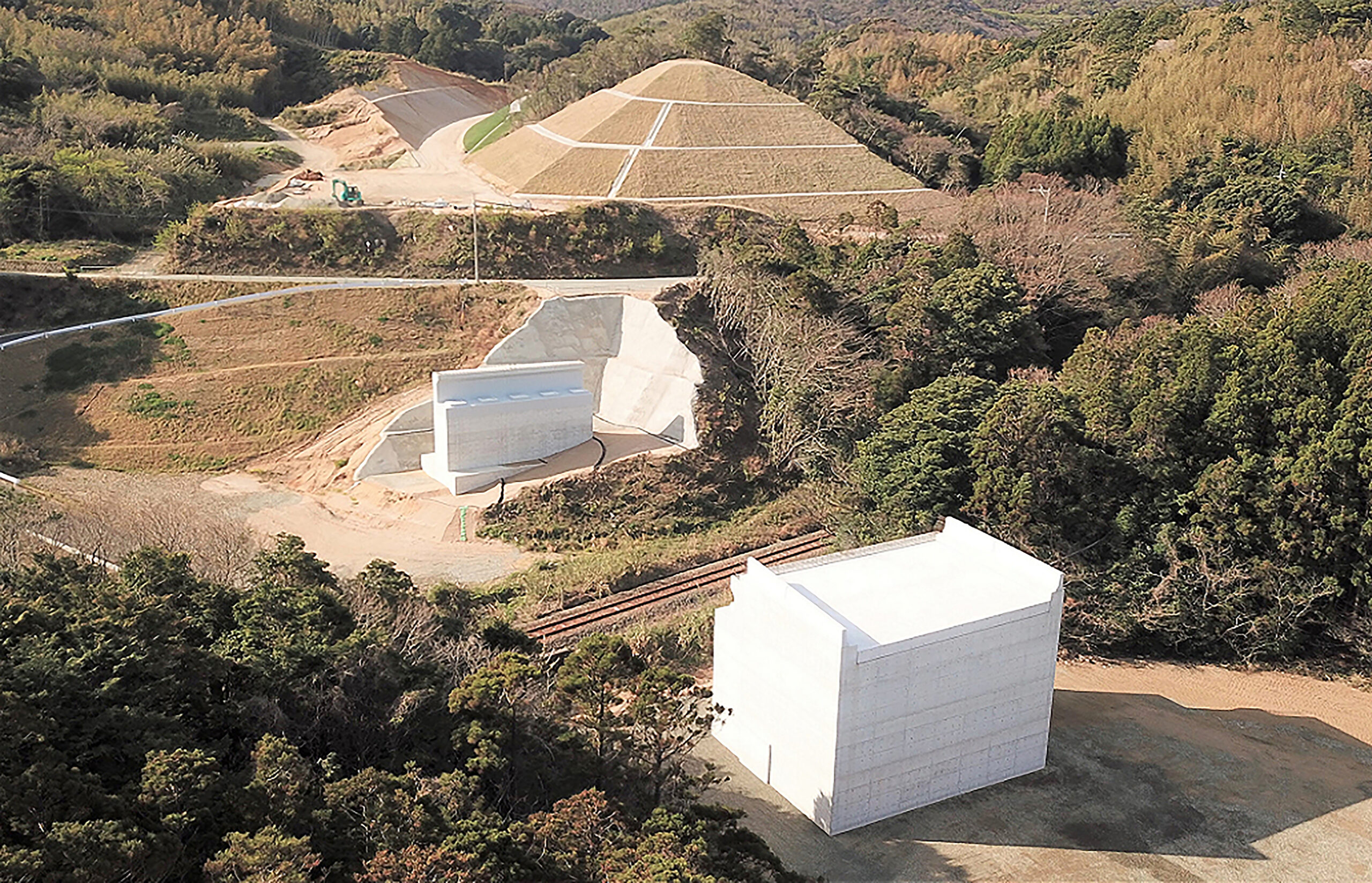 令和2年度木与防災宇田跨線橋下部工事の写真