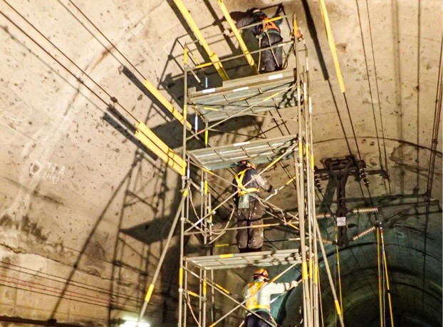 トンネルの保守の写真