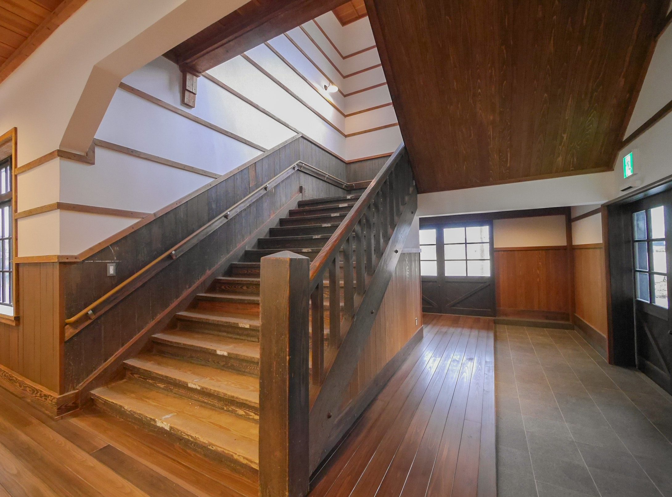 萩市明倫学舎4号館の写真